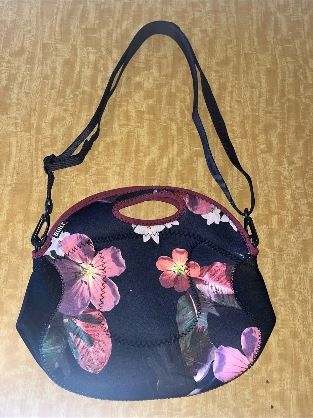 Built Floral Neoprene Crossbody & Tote Lunch & Bag in Black & Pink